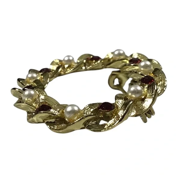 Gerrys Brooch Gold Tone Pearls Red Rhinestones Vintage - Picture 3 of 8